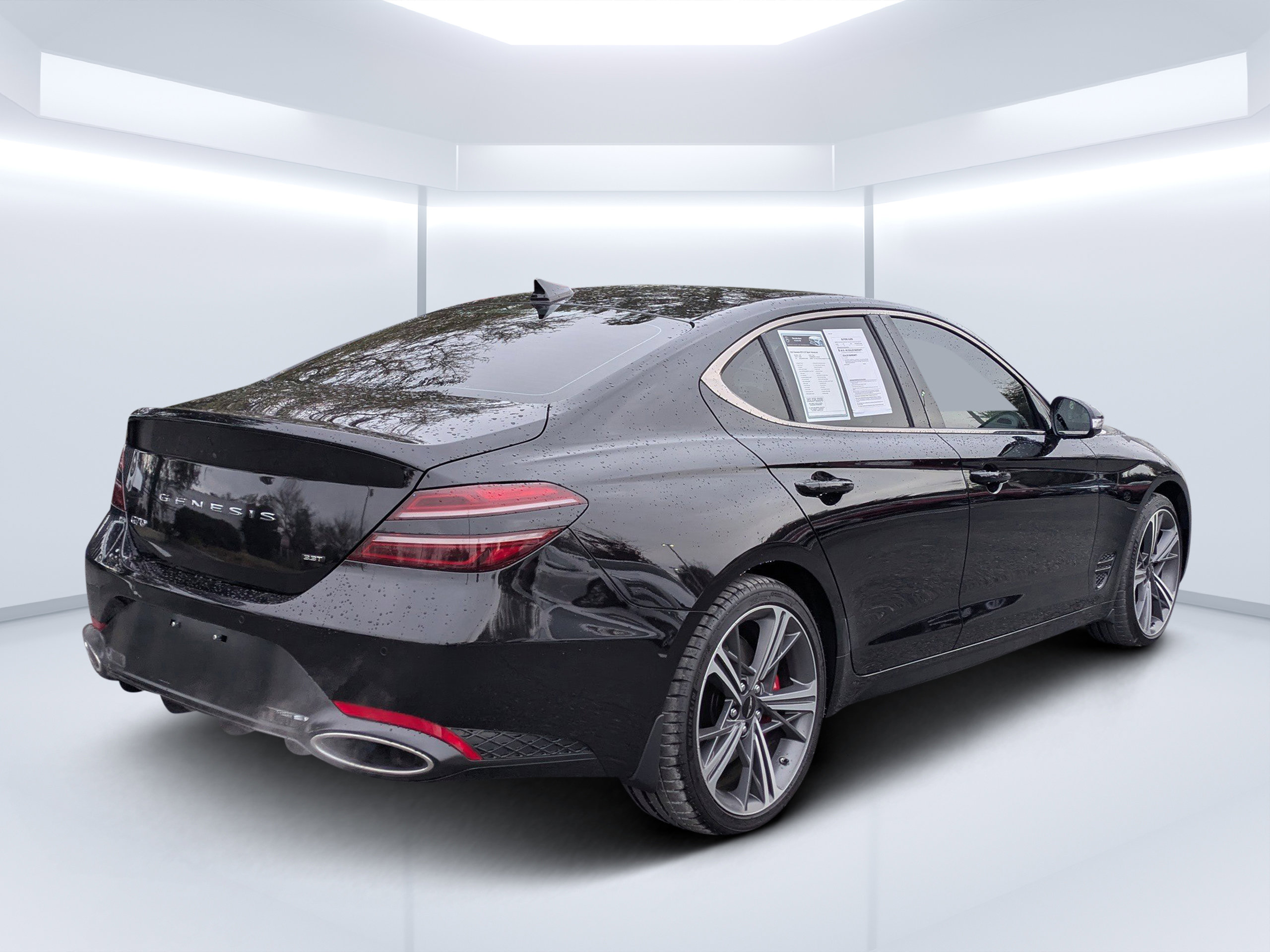 Used 2024 Genesis G70 3.3T Advanced image 3