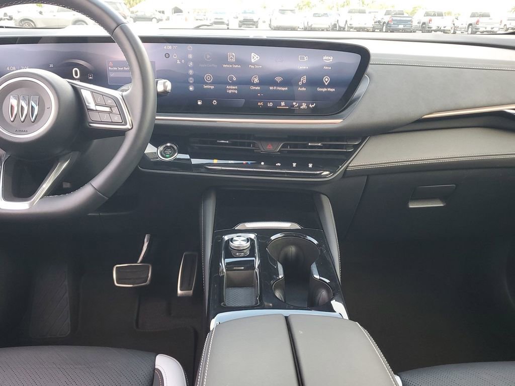 Used 2025 Buick Envision Sport Touring image 28