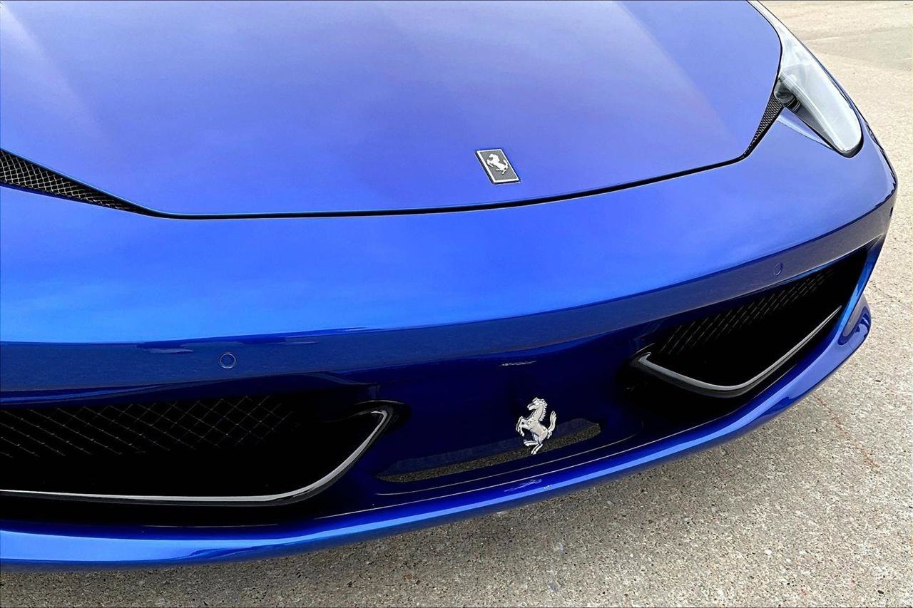 Used 2015 Ferrari 458 Italia Coupe image 31