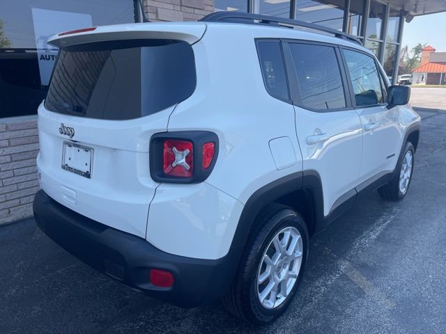 Used 2023 Jeep Renegade Latitude w/ Premium Group image 6
