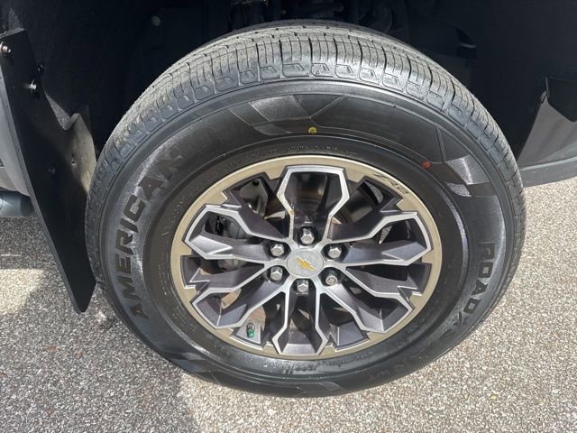 Used 2017 Chevrolet Colorado ZR2 image 13