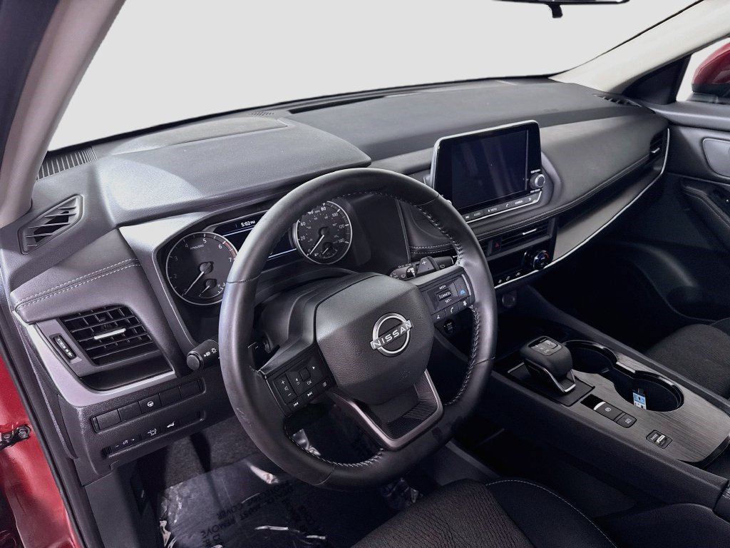 Used 2026 Nissan Rogue SV FWD image 22