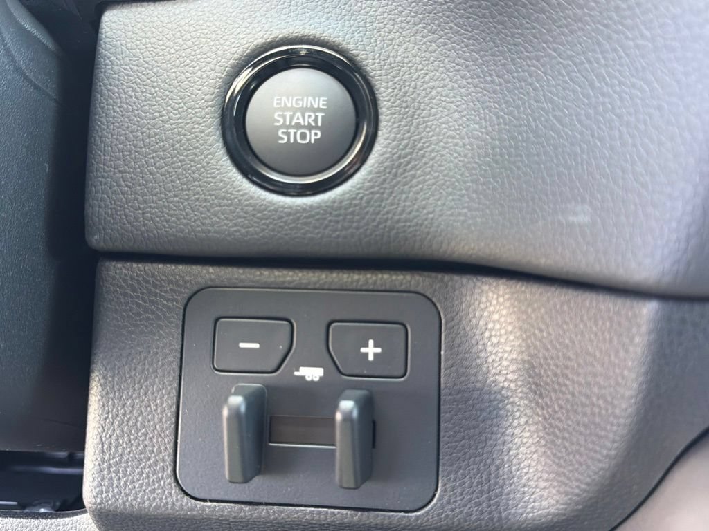 New 2026 Toyota Tundra Limited AWD/4WD image 26
