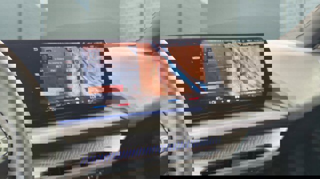 Used 2025 BMW 228i xDrive AWD/4WD image 23