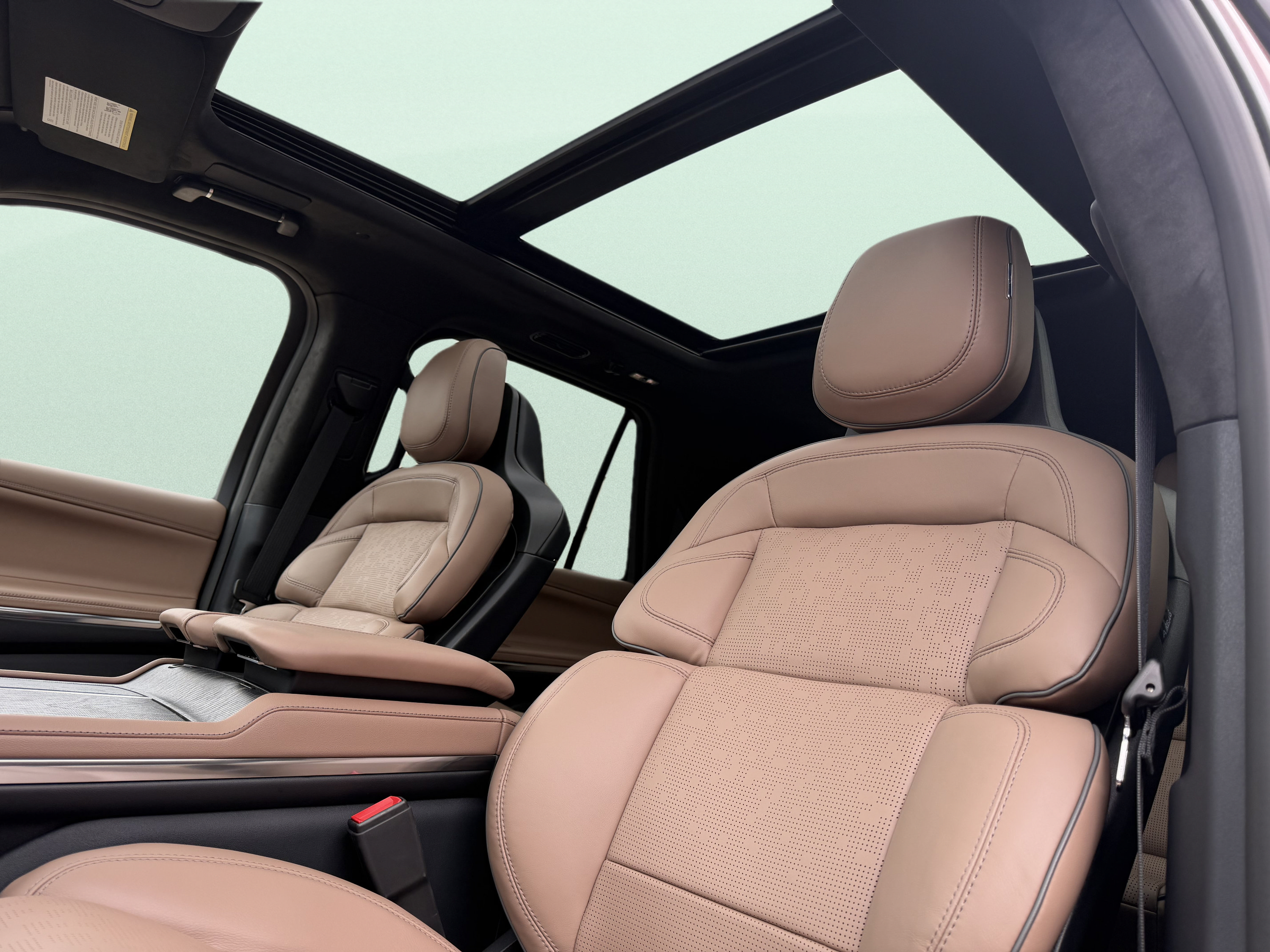 New 2027 Lincoln Navigator L Black Label AWD/4WD image 36