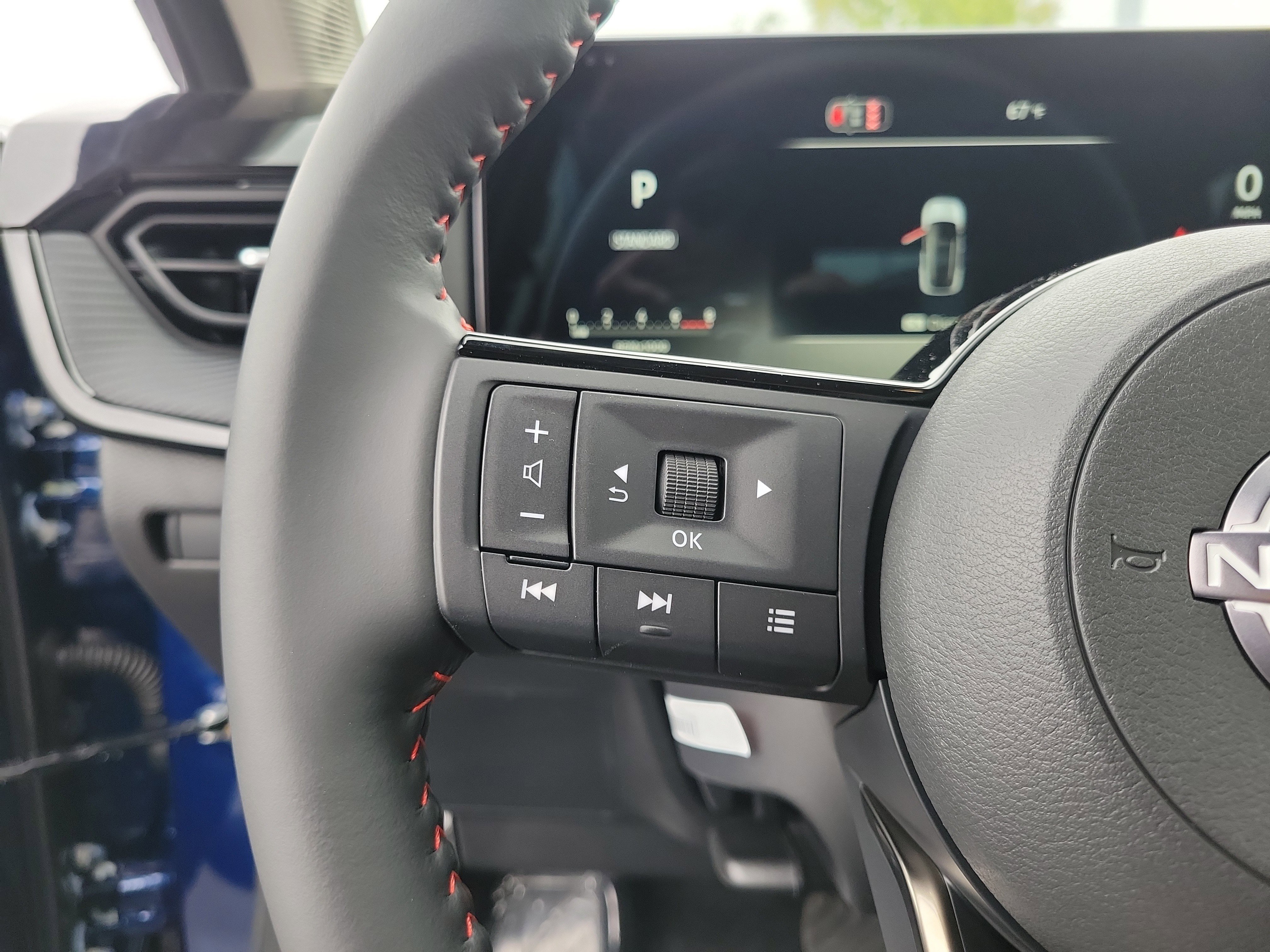 New 2026 Nissan Kicks SR w/ Illumination Package AWD/4WD image 22