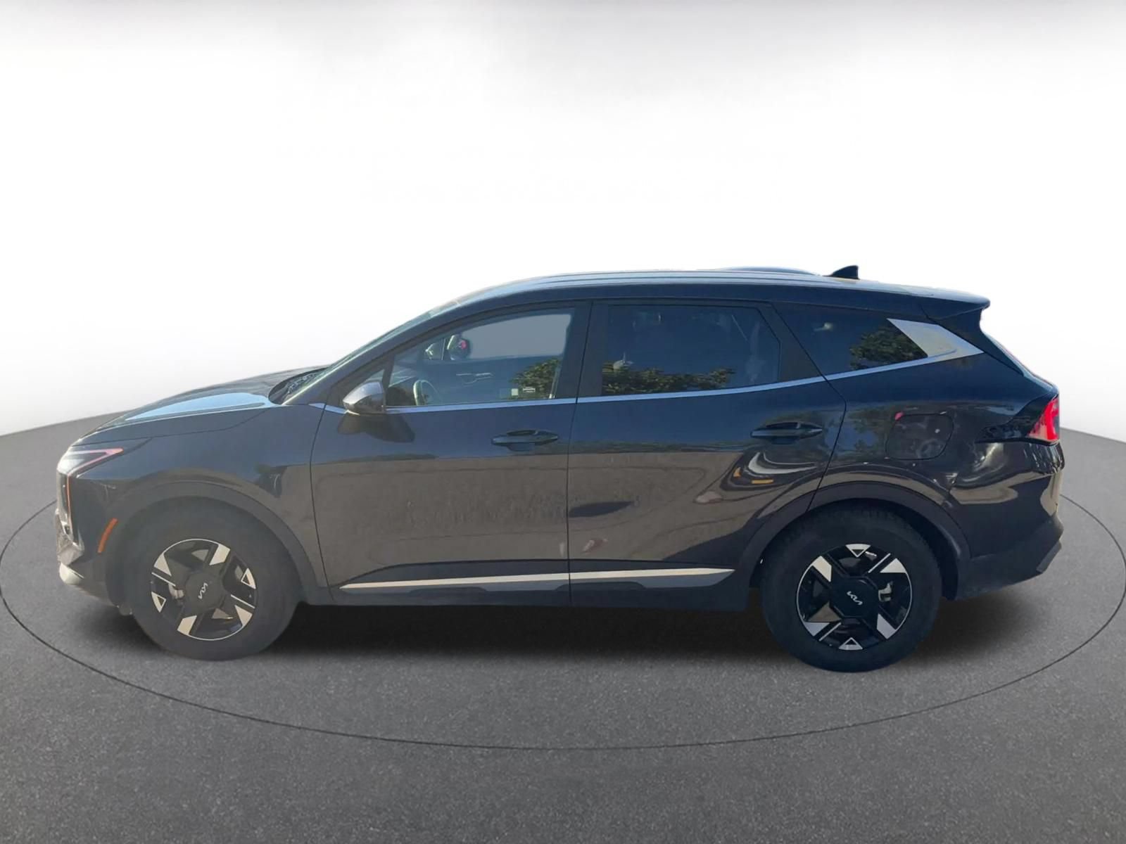 Used 2026 Kia Sportage LX FWD image 7