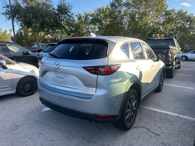 Used 2018 MAZDA CX-5 Touring image 4