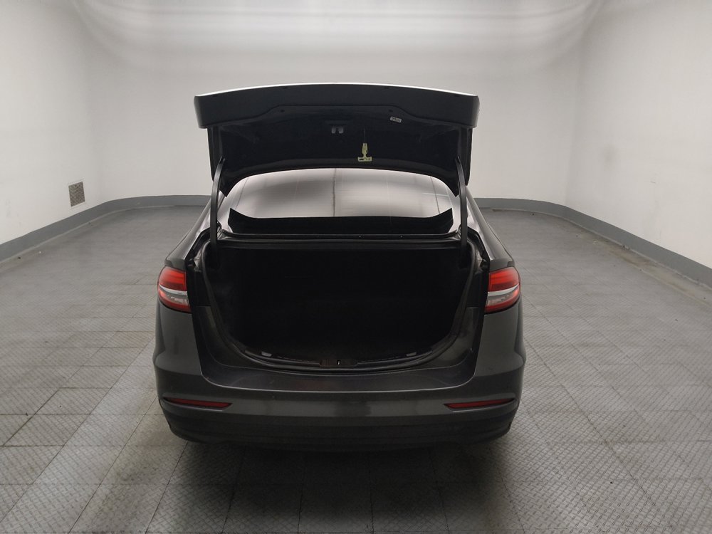 Used 2019 Ford Fusion Titanium FWD image 29