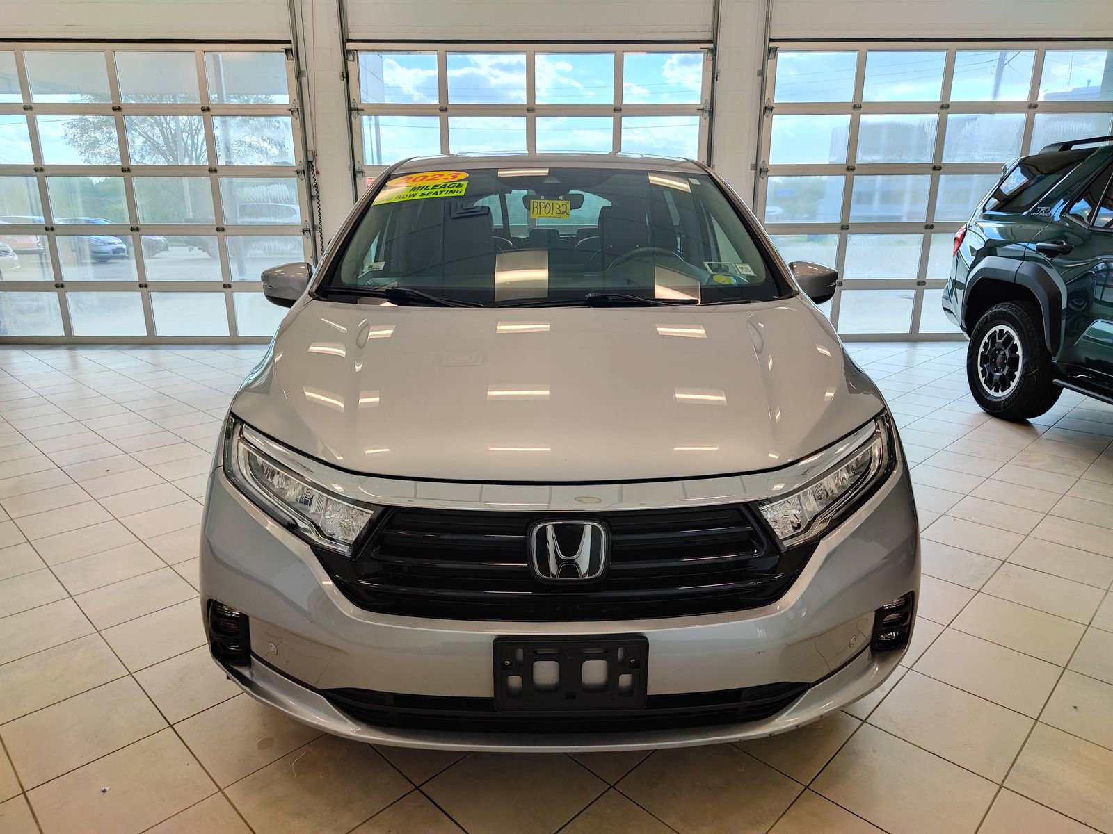 Used 2023 Honda Odyssey Touring image 8