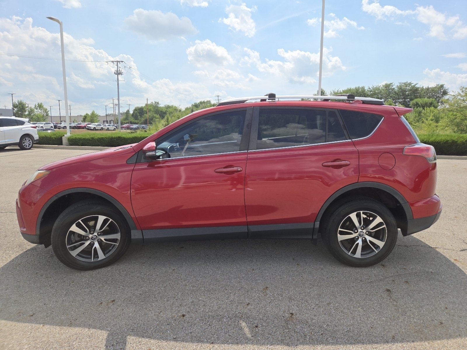 Used 2016 Toyota RAV4 XLE FWD image 14