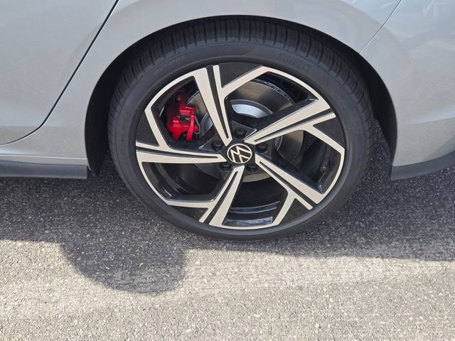 New 2025 Volkswagen GTI SE FWD image 5