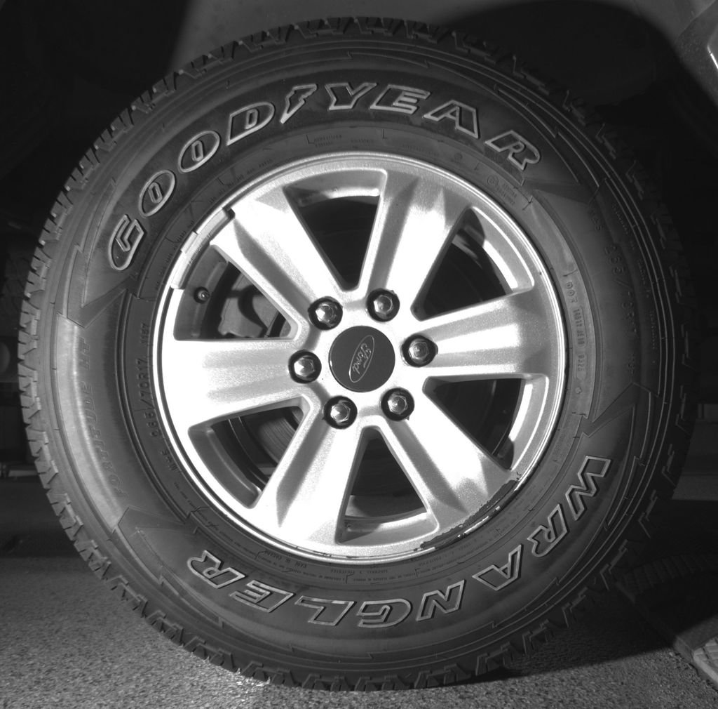 Used 2016 Ford F150 XL w/ Equipment Group 101A Mid AWD/4WD image 24