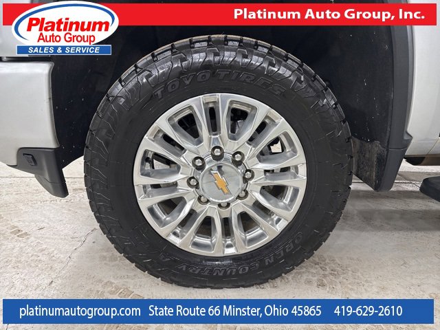 Used 2022 Chevrolet Silverado 2500 High Country w/ Technology Package image 49