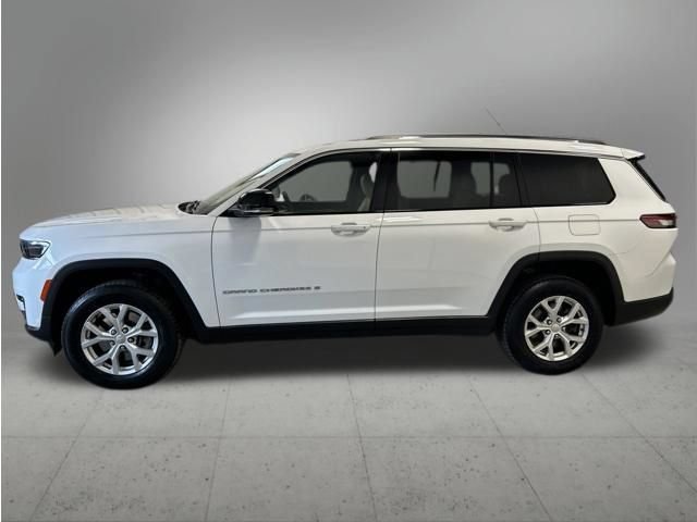 Used 2023 Jeep Grand Cherokee L Limited AWD/4WD image 2