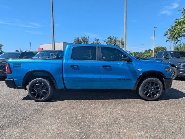New 2026 RAM 1500 Laramie AWD/4WD image 3