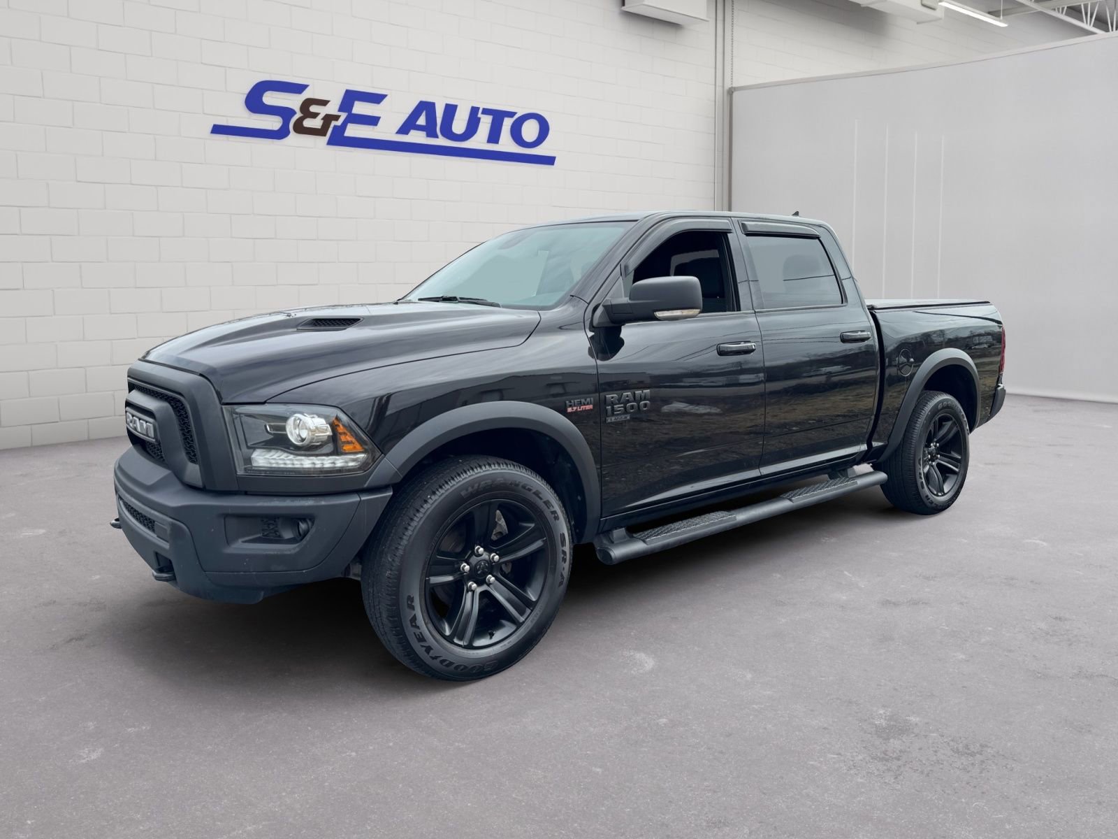 Used 2022 RAM 1500 Classic Warlock image 1