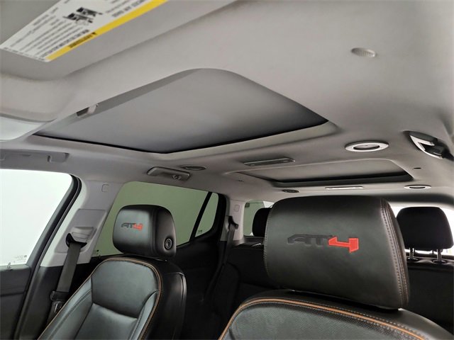 Used 2023 GMC Acadia AT4 image 15