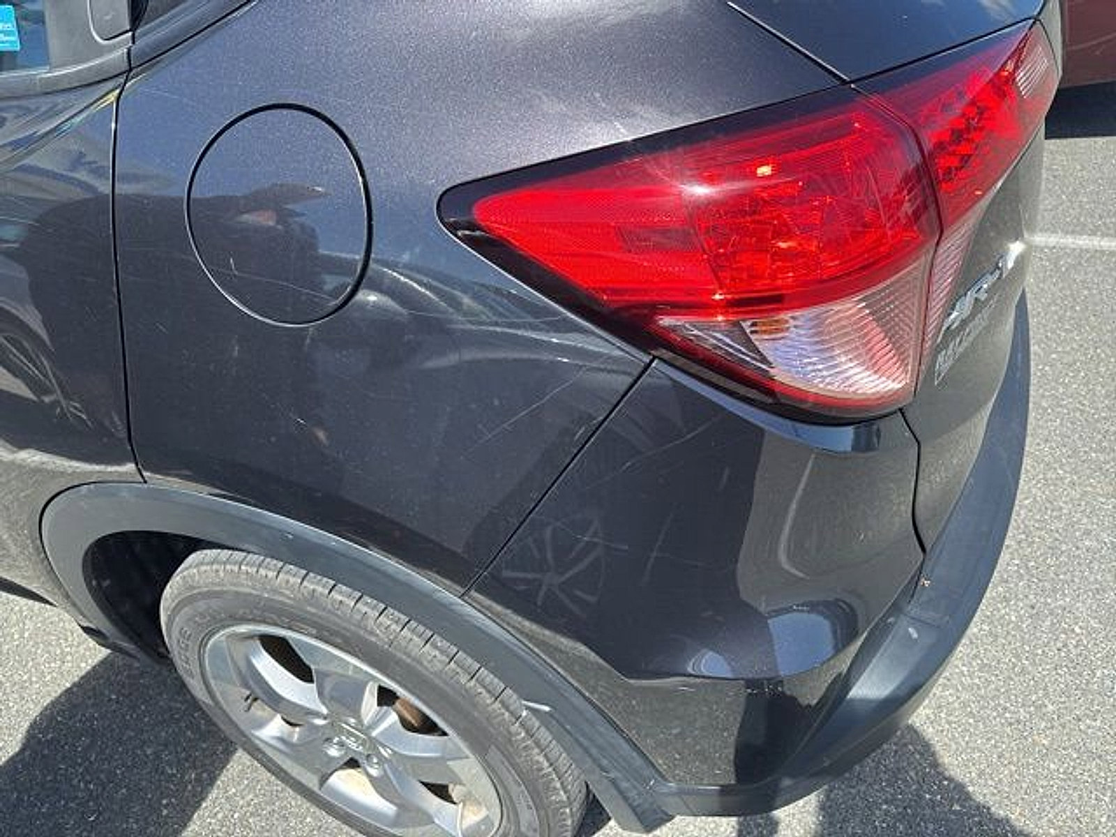 Used 2018 Honda HR-V LX image 8