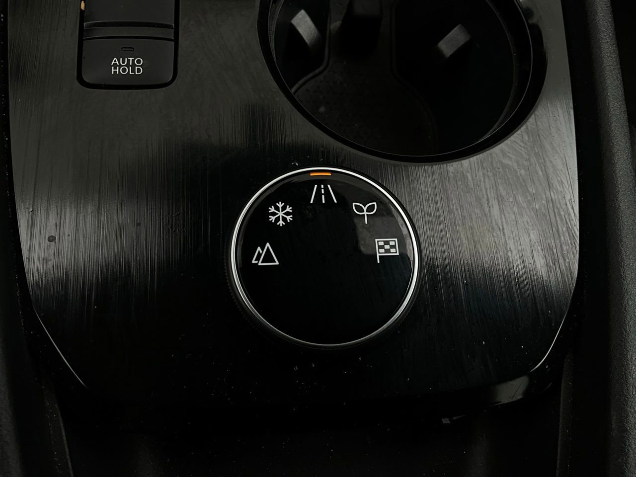 Used 2025 Nissan Rogue SV image 23