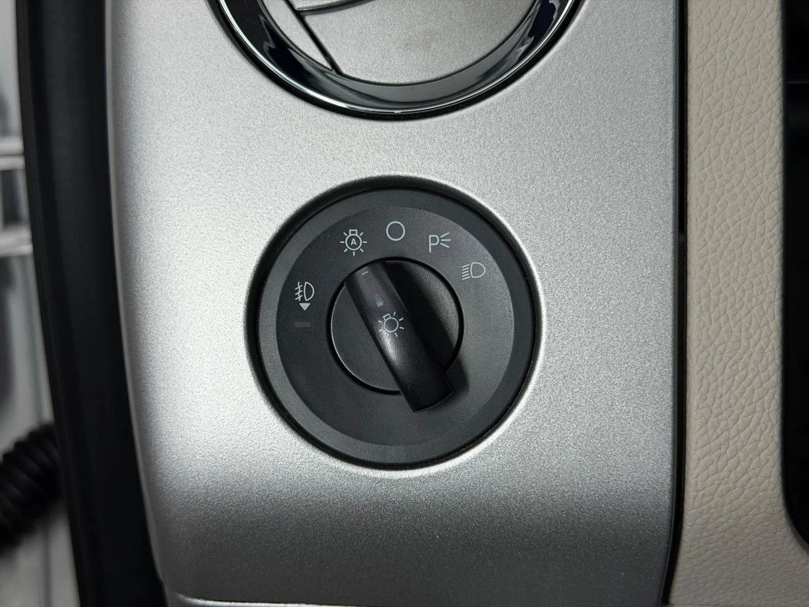 Used 2012 Ford Expedition EL Limited AWD/4WD image 35
