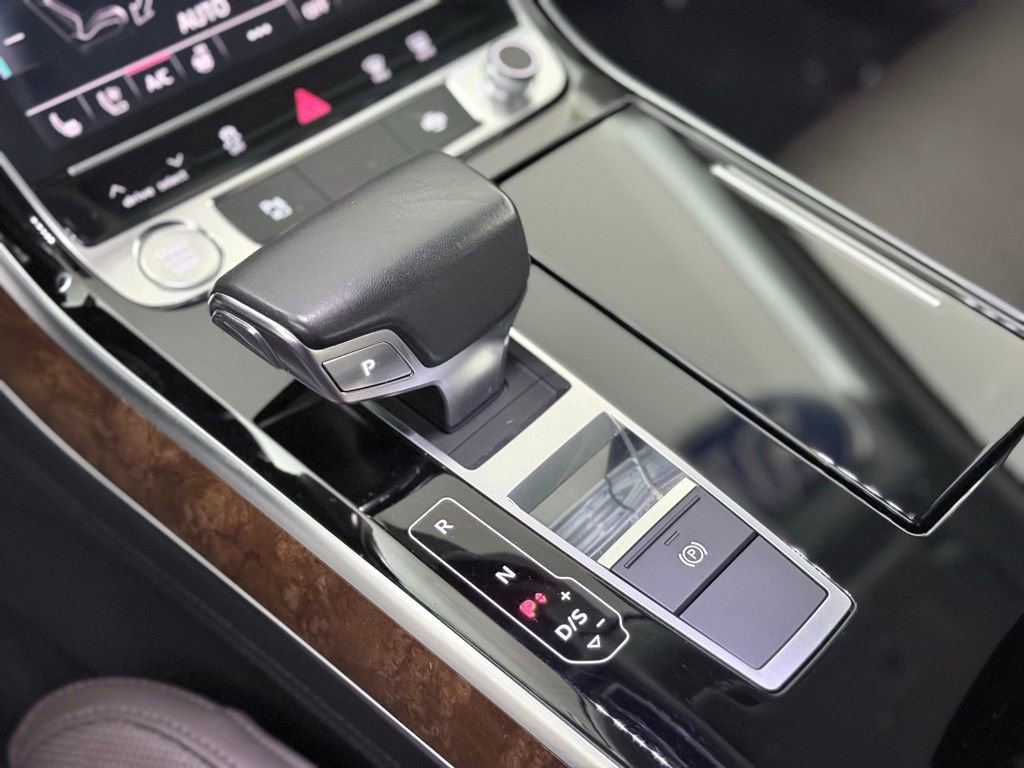 Used 2019 Audi A8 L 3.0T w/ Executive Package AWD/4WD image 15