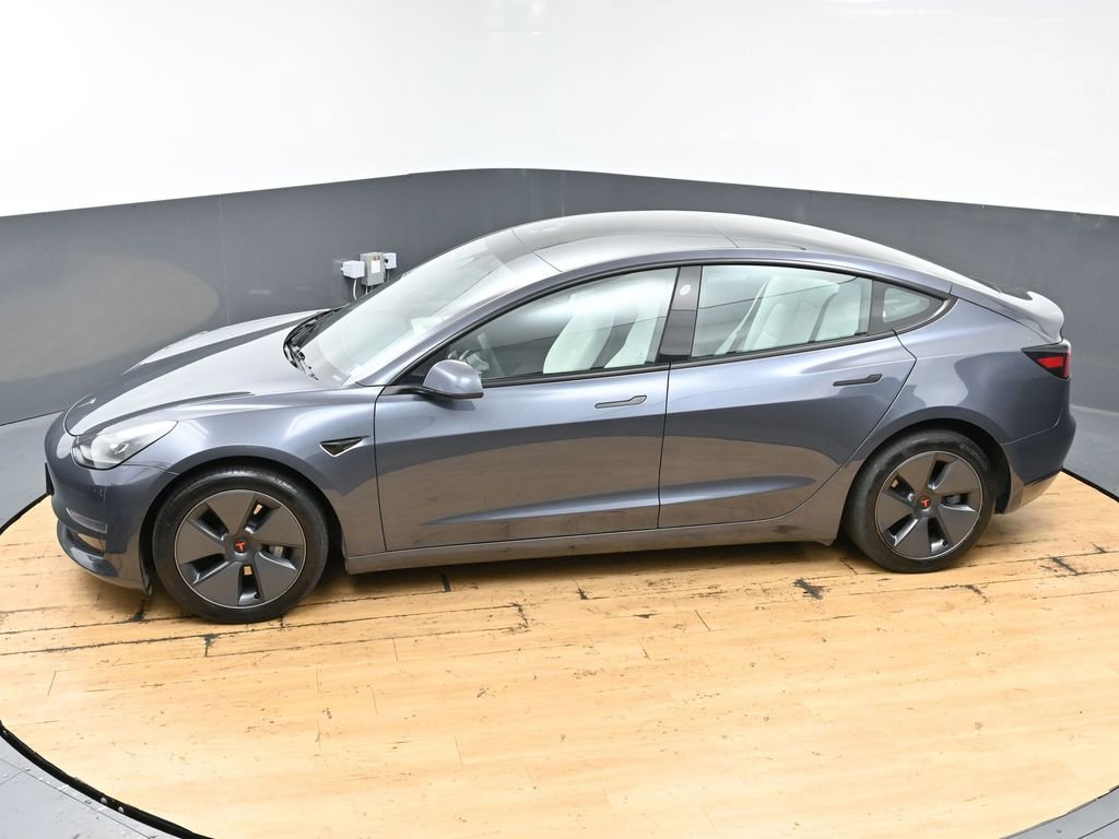 Used 2023 Tesla Model 3 Standard Range RWD image 6