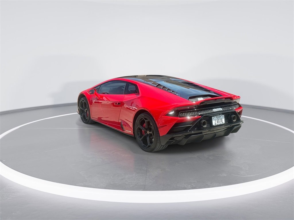 Used 2020 Lamborghini Huracan EVO image 6