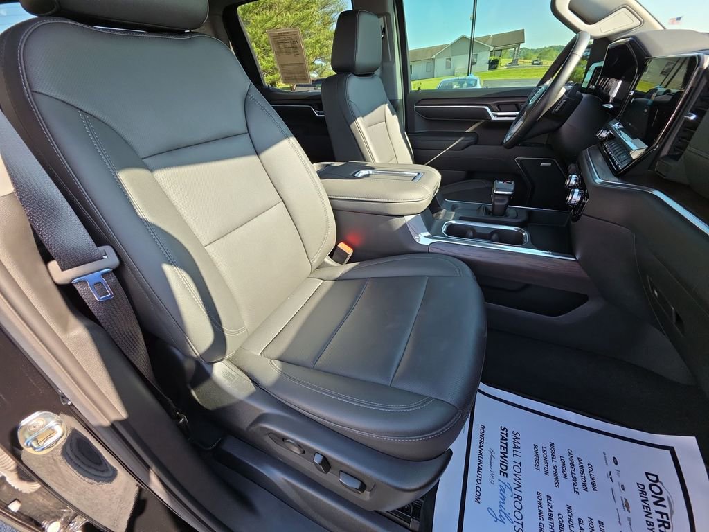 Used 2022 GMC Sierra 1500 SLT w/ SLT Premium Package image 24