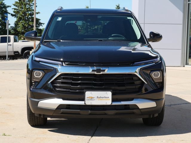 Used 2026 Chevrolet TrailBlazer LT w/ LT Cold Weather Package AWD/4WD image 2