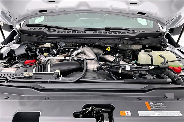 New 2025 Ford F550 XL w/ XL Chrome Package image 11