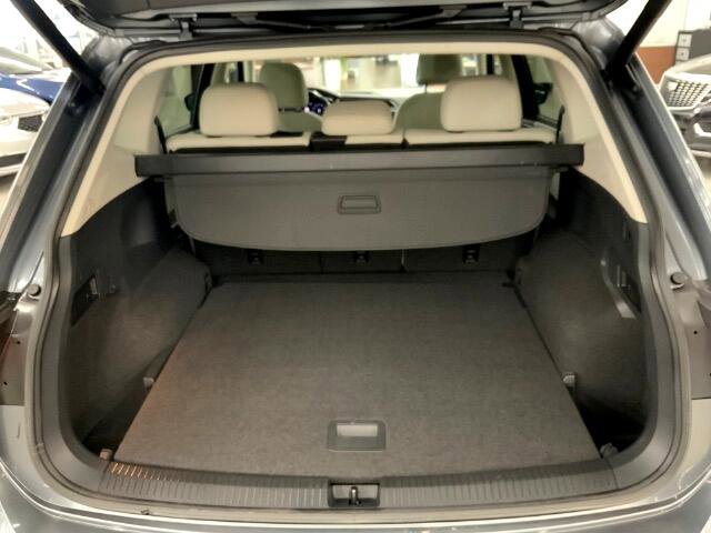 Used 2019 Volkswagen Tiguan SEL Premium image 36