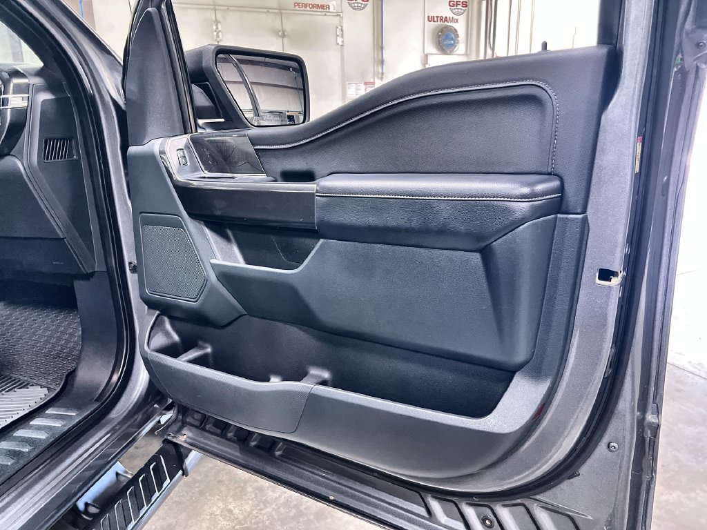 Used 2021 Ford F150 XLT w/ Equipment Group 301A Mid RWD image 32