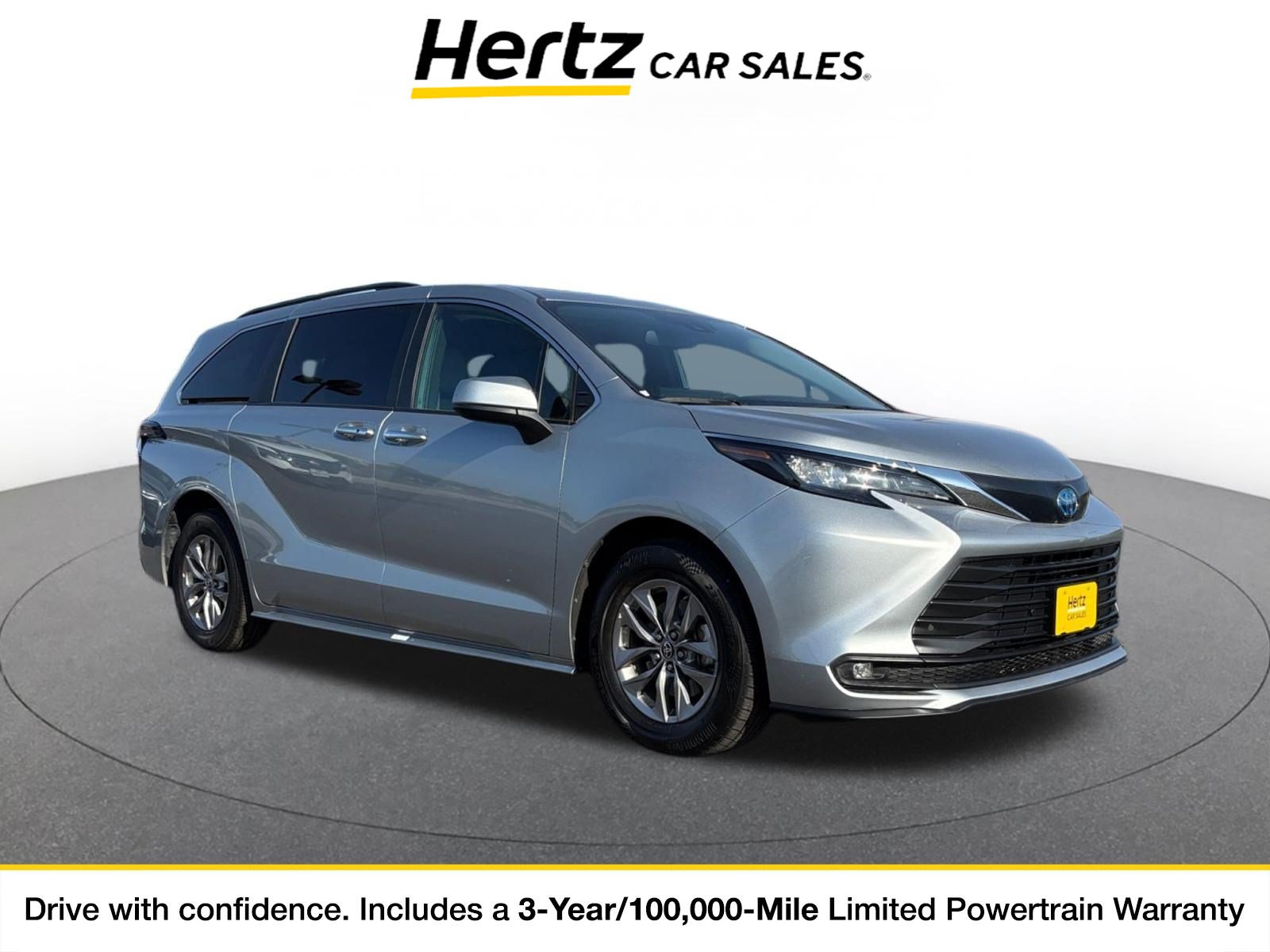 Used 2025 Toyota Sienna XLE