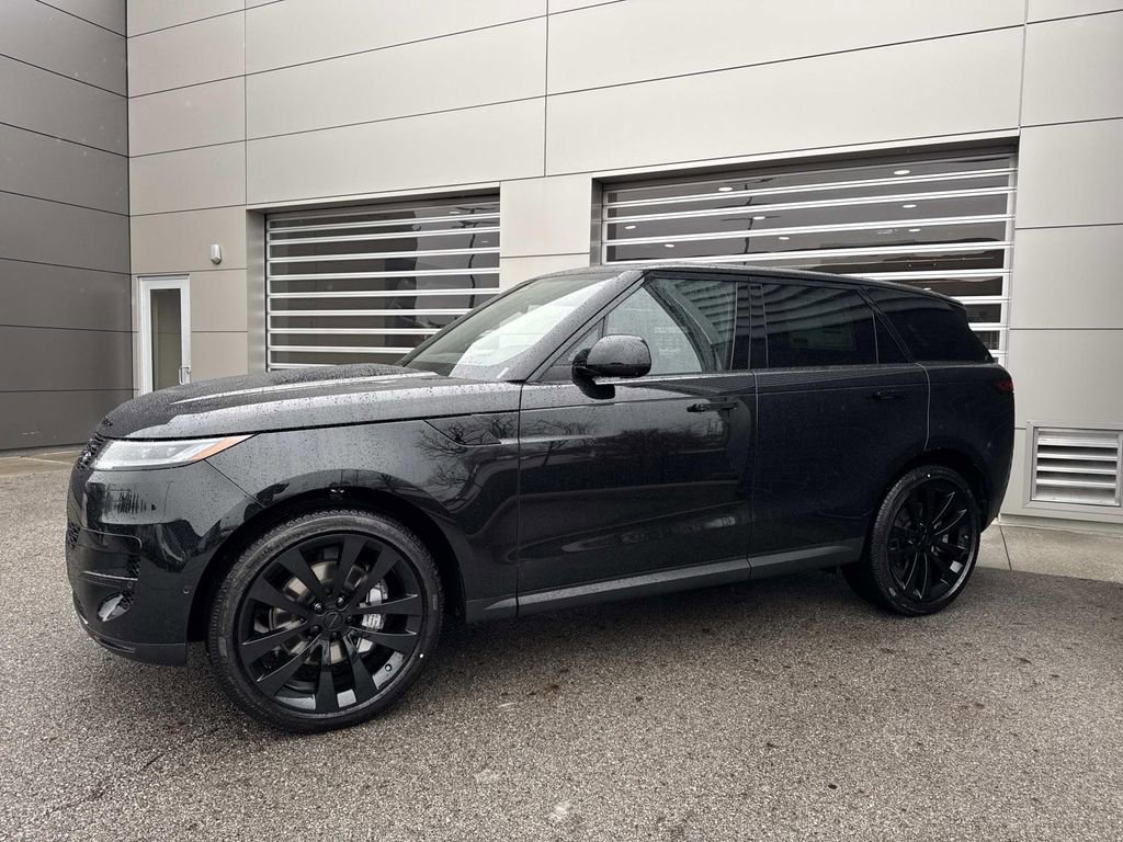 New 2026 Land Rover Range Rover Sport SE image 3