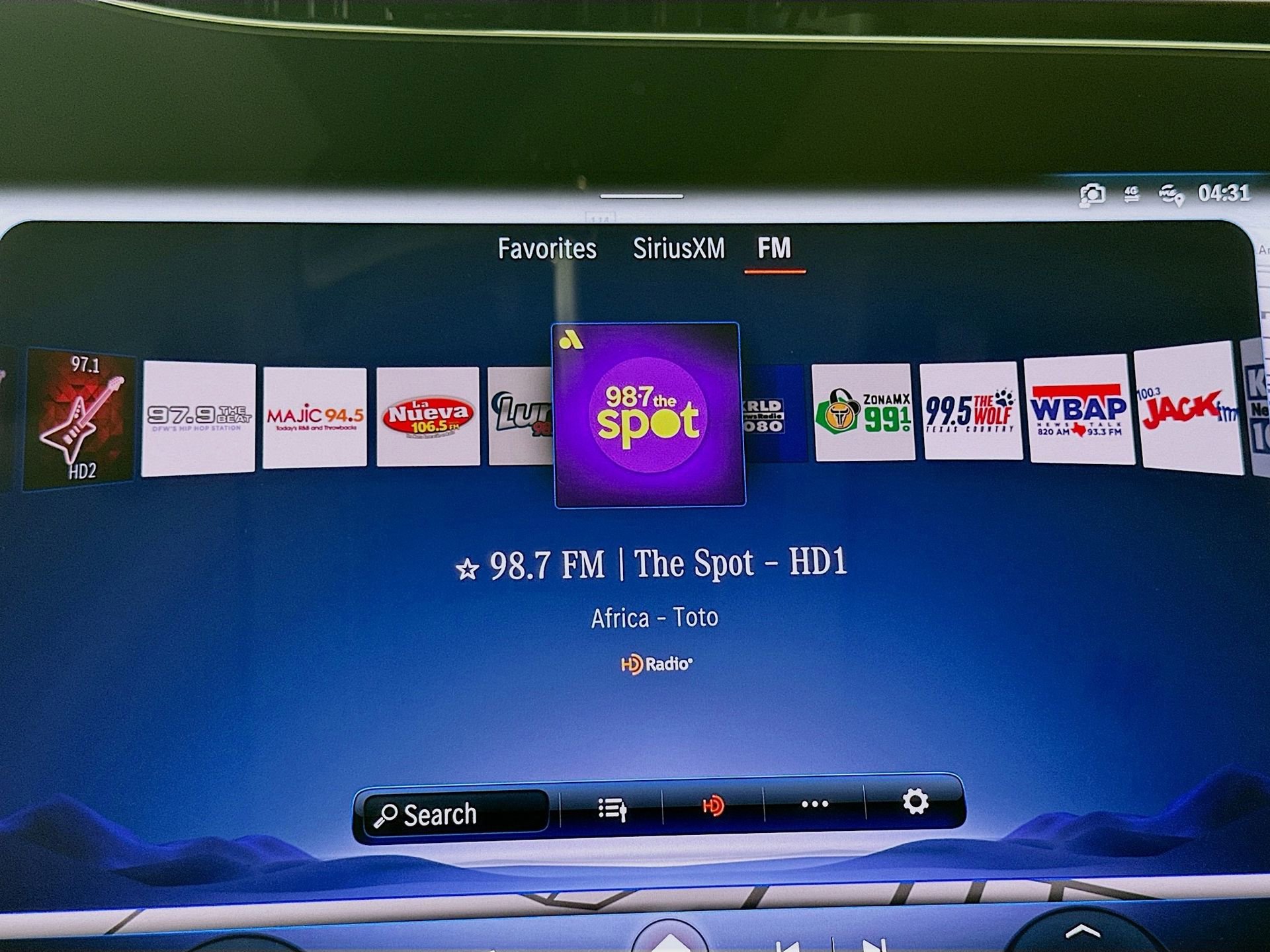 Certified 2022 Mercedes-Benz EQS 580 4MATIC Sedan image 16