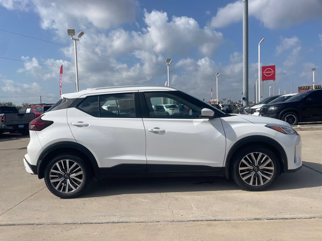Certified 2024 Nissan Kicks SV FWD image 6