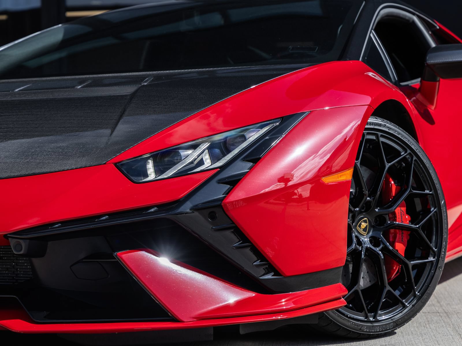 Used 2024 Lamborghini Huracan Tecnica RWD image 19
