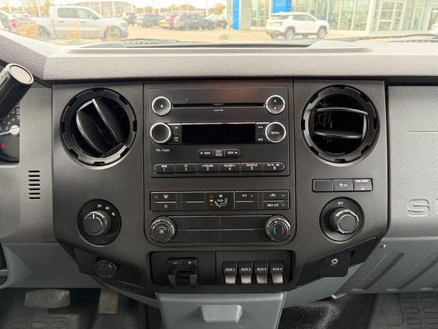 Used 2014 Ford F350 XL image 22