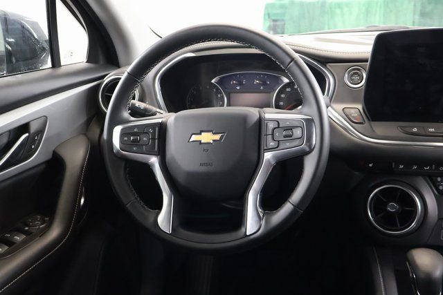 New 2025 Chevrolet Blazer LT w/ Redline Edition AWD/4WD image 14