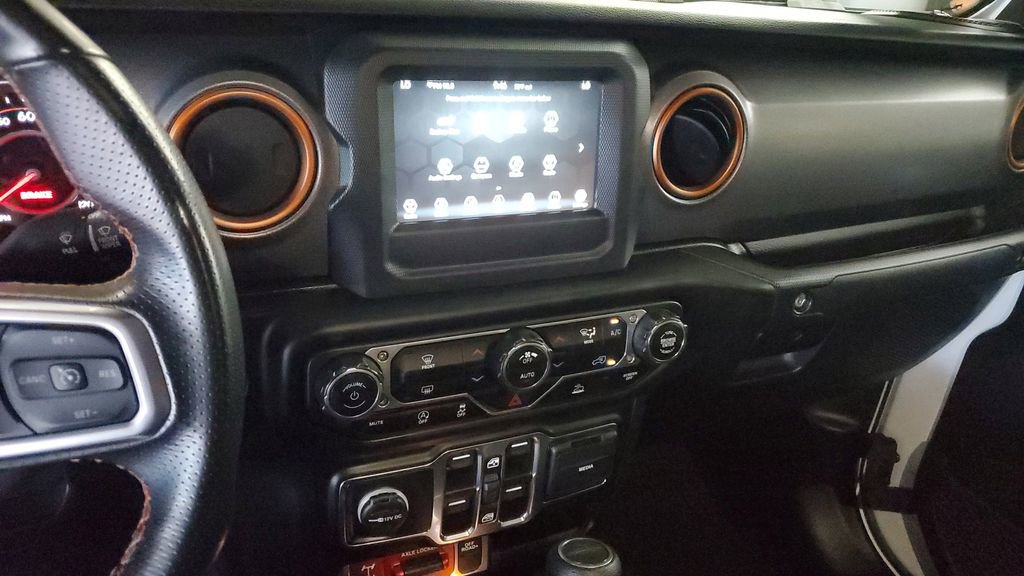 Used 2021 Jeep Gladiator Mojave w/ Trailer Tow Package image 23