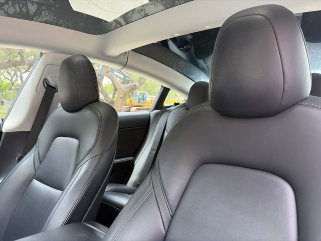 Used 2021 Tesla Model 3 Performance AWD/4WD image 12