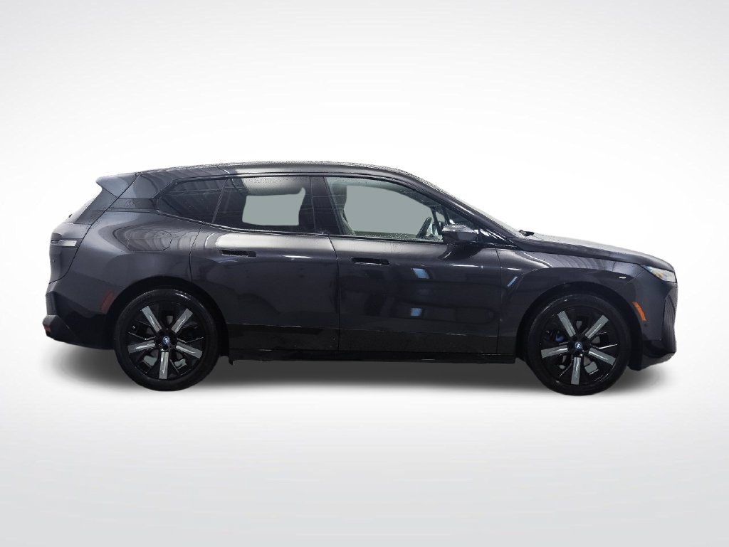 Certified 2024 BMW iX xDrive50 w/ Sport Package AWD/4WD image 6