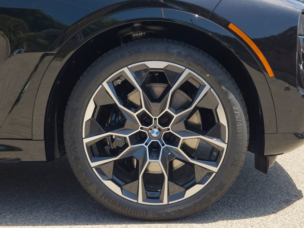 New 2027 BMW X7 M60i AWD/4WD image 7