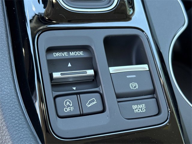 New 2025 Honda Pilot Touring image 29