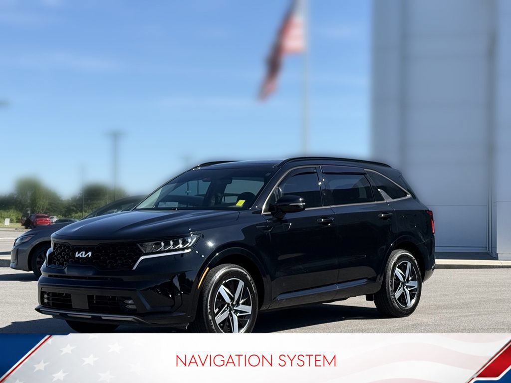 Used 2023 Kia Sorento EX w/ Panoramic Sunroof Package FWD image 2