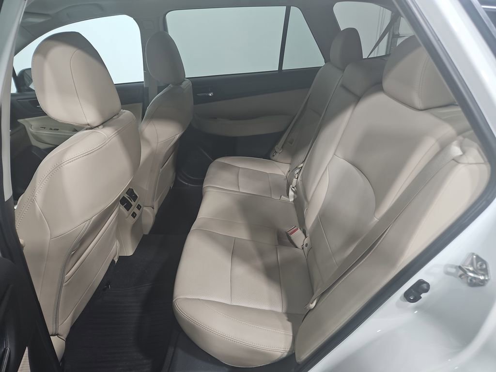 Used 2016 Subaru Outback 2.5i Limited image 26