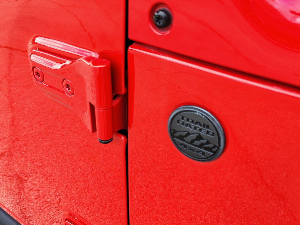 Used 2025 Jeep Wrangler Unlimited Sport AWD/4WD image 16