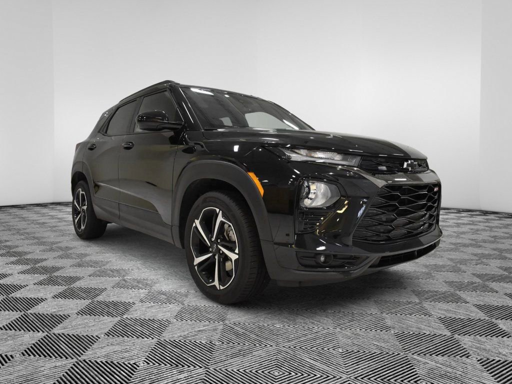 Used 2023 Chevrolet TrailBlazer RS w/ Convenience Package image 7