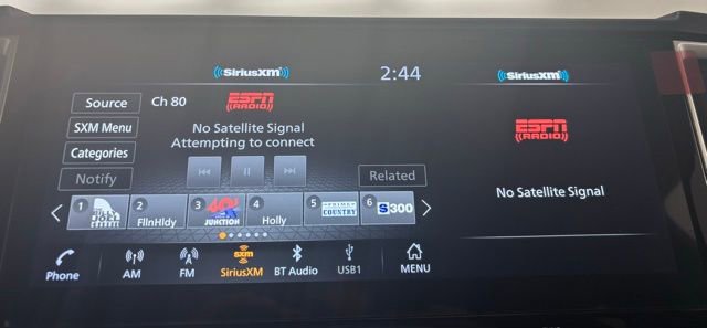 Used 2025 Nissan Frontier SV image 26